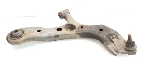 Toyota RAV 4 (XA30) Front lower control arm/wishbone