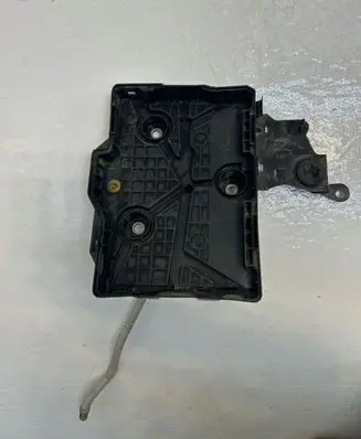 Renault Clio IV Battery box tray 648604862R