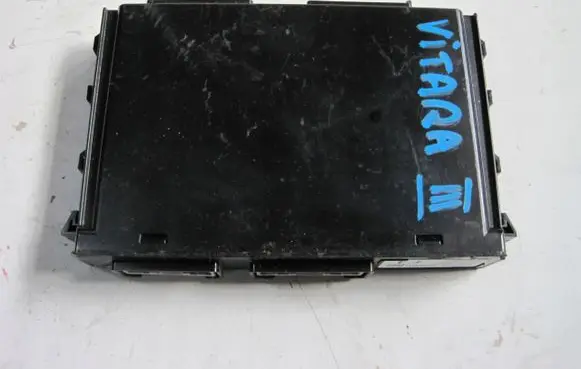 Suzuki Grand Vitara II Other interior part 3678086R00