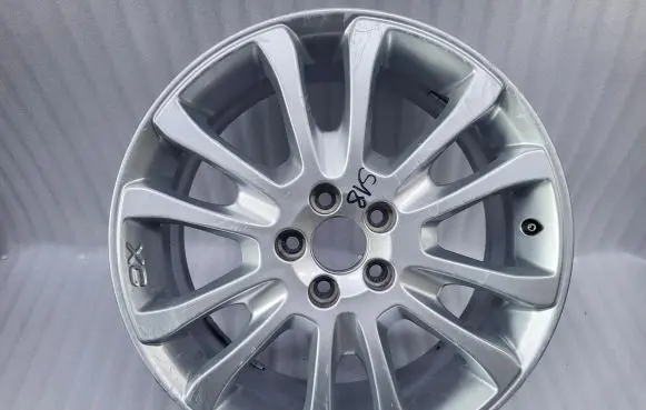 Volvo XC60 R18 alloy rim 