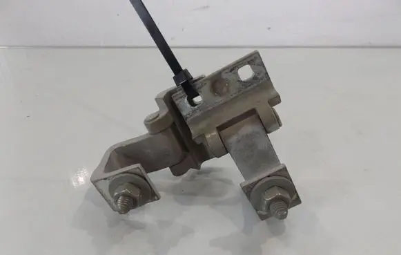 Renault Modus Tailgate hinge 