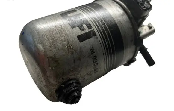 Nissan X-Trail T30 Fuel filter housing 2409501