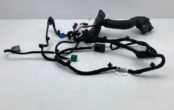 Chrysler Pacifica Front door wiring loom P68354801AA