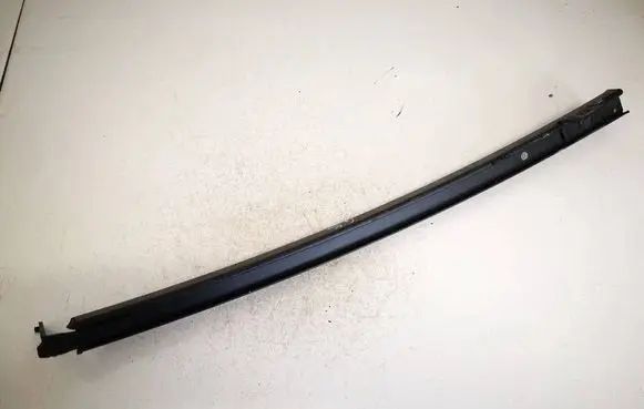Suzuki SX4 S-Cross Rear door glass trim molding