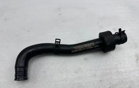 Mercedes-Benz S W222 Engine coolant pipe/hose A2228303196