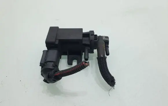 Peugeot 3008 I Turbo solenoid valve 9665886280