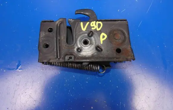 Volvo S90, V90 Engine bonnet/hood lock/catch