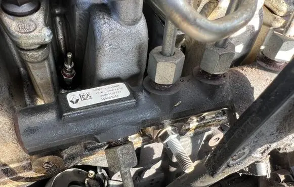 Mercedes-Benz Citan W415 Fuel injector supply line/pipe 