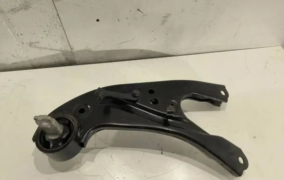 Lexus RX 450H Rear suspension control arm 