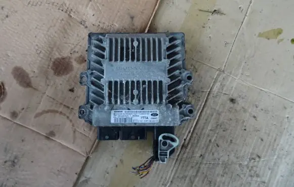 Ford Fiesta Engine control unit/module 7S6112A650EA 7TTA S1D804