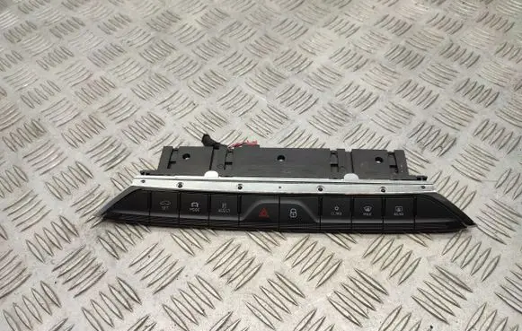 Skoda Octavia Mk4 A set of switches 5E3925200G