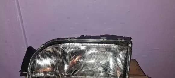 Ford Sierra Headlight/headlamp 87BG13N059AA 54058293 87BG13006AA2A