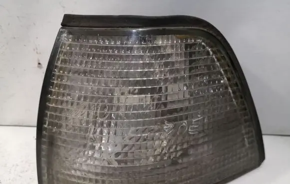 BMW 3 E36 Front indicator light