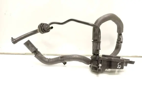 Mercedes-Benz C W205 Oil breather separator A2700109903 A0009979611 A2740186701