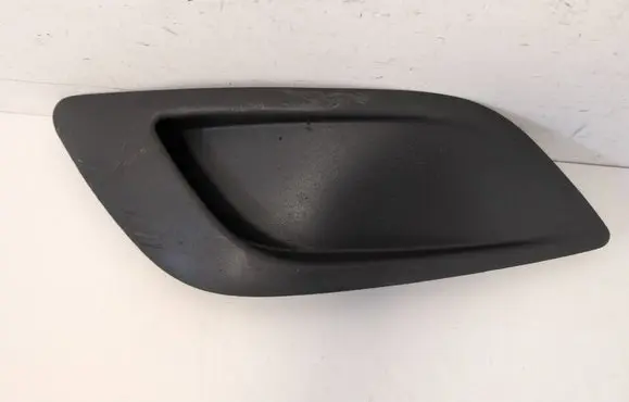 Ford Focus Front bumper lower grill 8M5119953BE