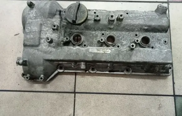 Audi A6 S6 C5 4B Rocker cam cover 4b0820043k