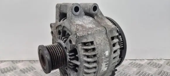 BMW 3 E90 E91 Generator/alternator 7591532