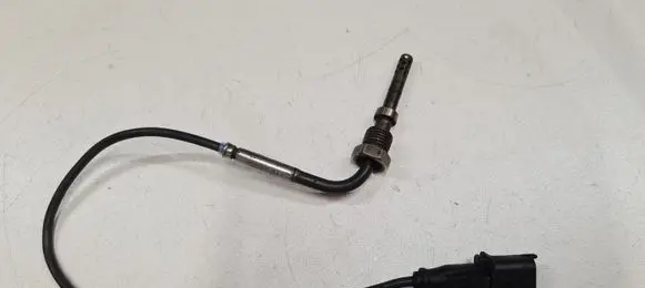 KIA Carens I Exhaust gas temperature sensor ESNBT5200 0527307300571 FCP55200036