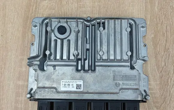 BMW 4 G22 G23 G24 G26 Engine control unit/module ECU 7824098