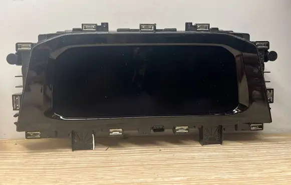 Volkswagen Golf VIII Speedometer (instrument cluster) 5H0920340A