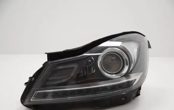 Mercedes-Benz C W204 Headlight/headlamp A2048204339 030127028104 LE09A6220