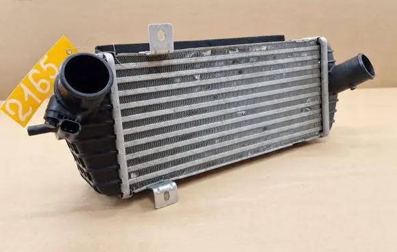 Hyundai Tucson TL Intercooler radiator