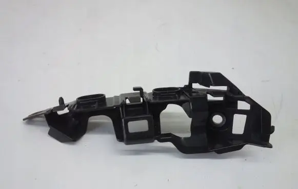 Volkswagen Golf VII Front bumper mounting bracket 5G0807184A