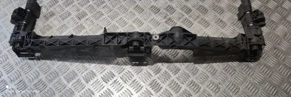 Mercedes-Benz E W212 Front bumper mounting bracket A2128801403