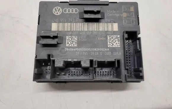 Audi A8 S8 D4 4H Door control unit/module 4H0959792E