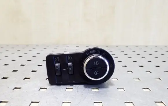 Opel Insignia A Light switch 13268694