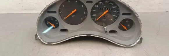 Opel Tigra A Speedometer (instrument cluster) 88481669 81117761 90386323