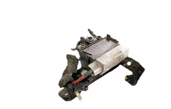 Volkswagen Golf III Glow plug pre-heat relay 191911261B