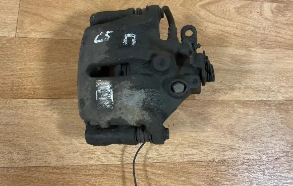 Citroen C5 Front brake caliper