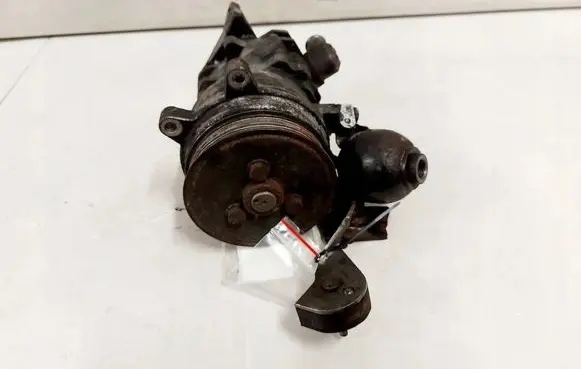 BMW 7 E65 E66 Power steering pump 6765307LH2112478