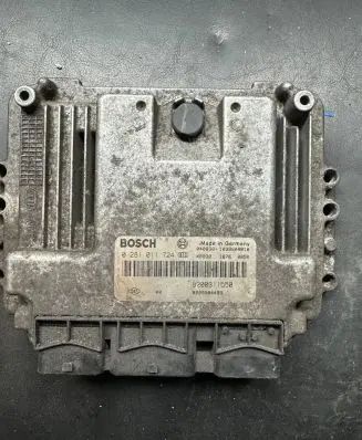 Renault Espace - Grand espace IV Engine control unit/module 0281011724 8200311550