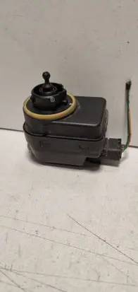 Peugeot 406 Headlight level adjustment motor 