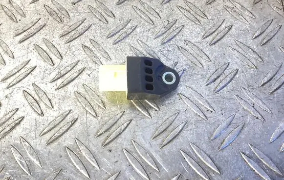 Lexus RX 450H Airbag deployment crash/impact sensor 8983175020