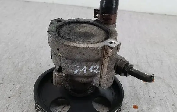 Renault Laguna II Power steering pump