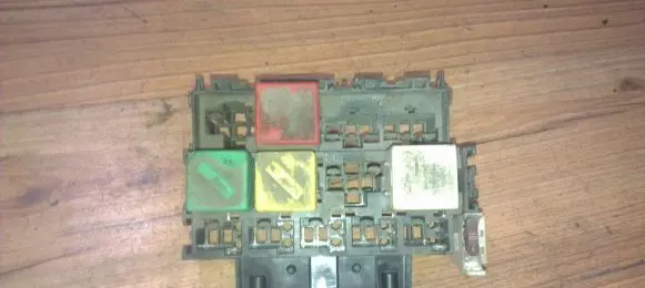 Ford Fiesta Fuse box set