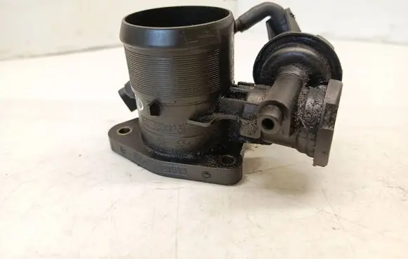 Volvo V50 Throttle valve 9647474880