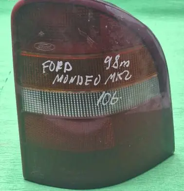 Ford Mondeo MK II Rear/tail lights 93BG13N004EA