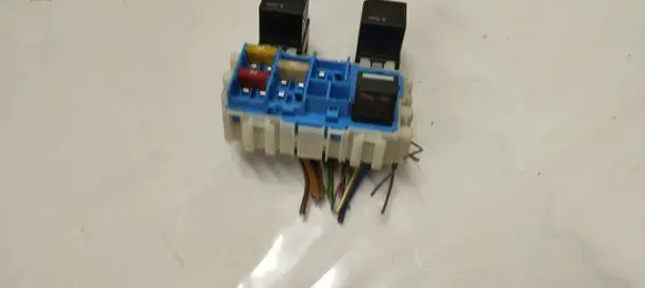 Land Rover Discovery Sport Fuse module Bs7t14k131da