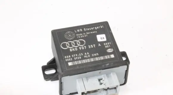 Audi A5 8T 8F Light module LCM 8K0907357A