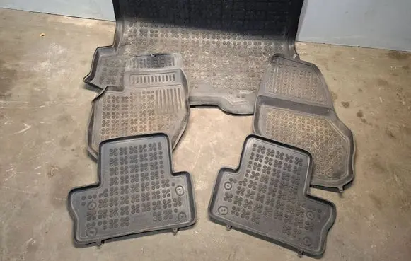 Volvo V60 Car floor mat set 
