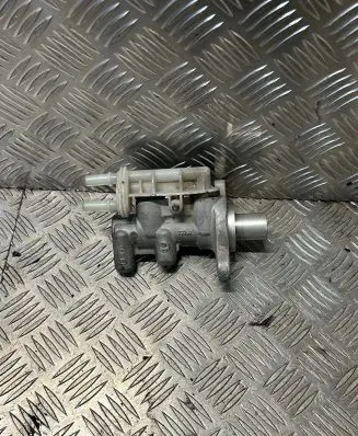 Opel Meriva B Master brake cylinder 