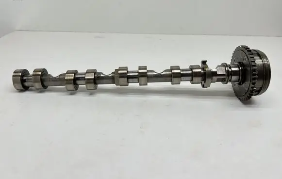 BMW 8 G16 Camshaft 11318600429 8600429