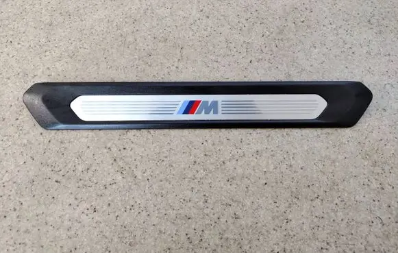 BMW X4 G02 Front sill trim cover 806848727A 8068487