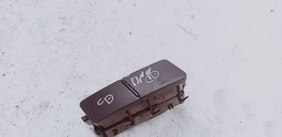 Mercedes-Benz E W212 Central locking switch button A2049058502