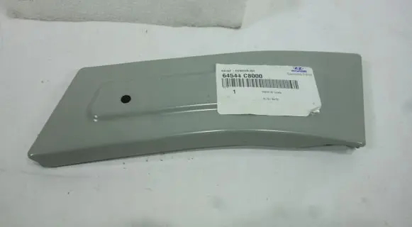 Hyundai i20 (GB IB) Fender mounting bracket