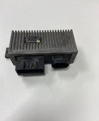 Renault Scenic I Glow plug pre-heat relay 7700111525